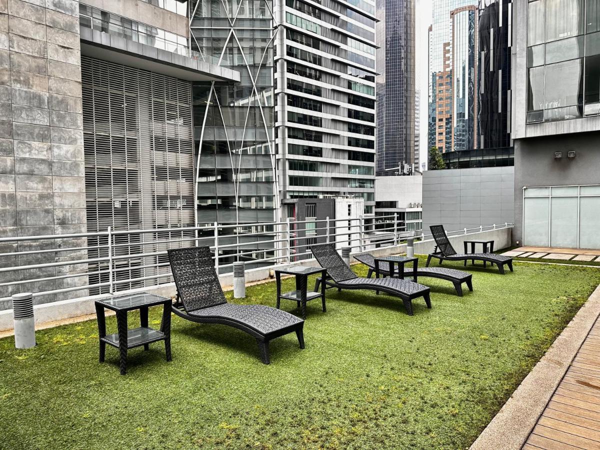Soho Suites Klcc By Sky Multilink Kuala Lumpur Exterior photo